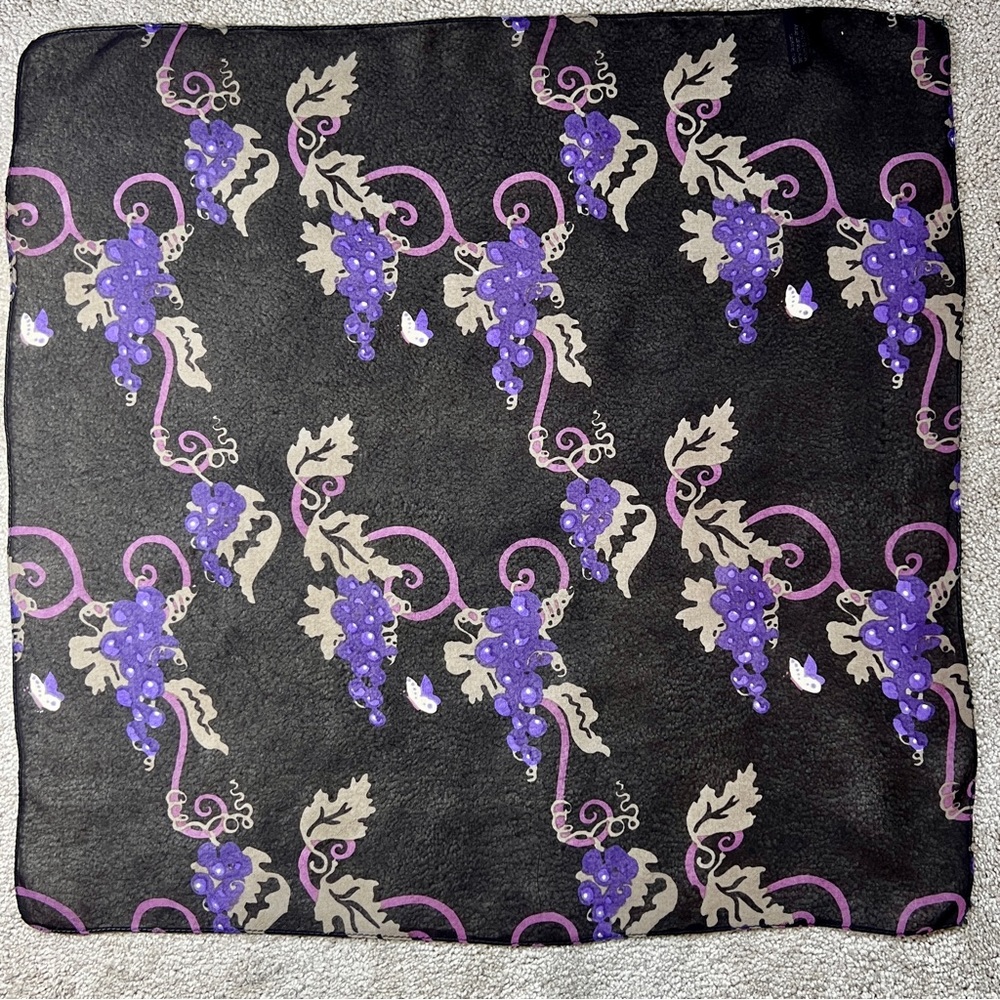 Grapevine Scarf